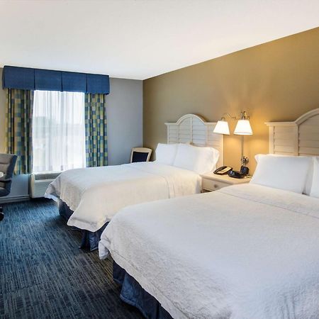Hampton Inn & Suites - Cape Cod / West Yarmouth Buitenkant foto