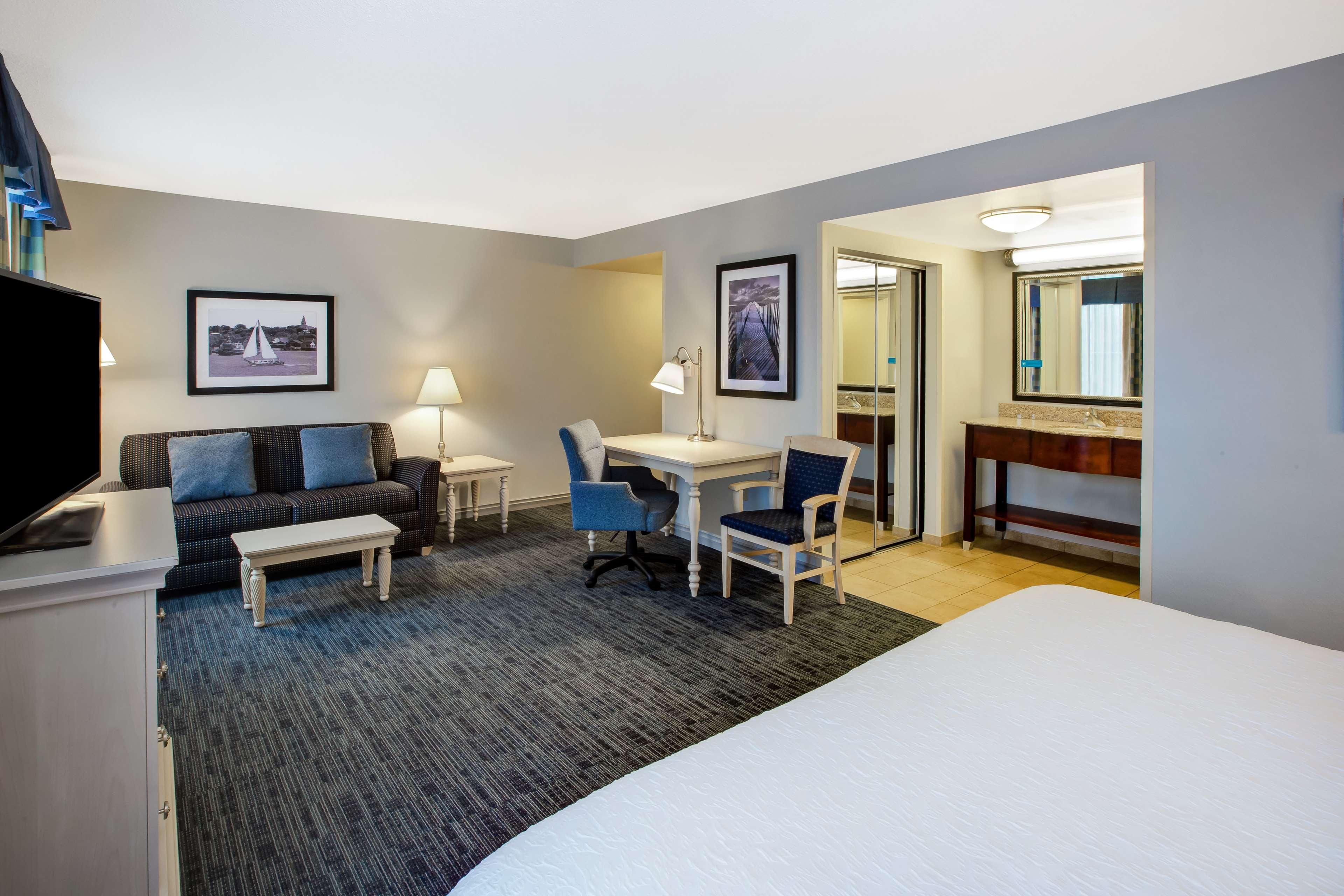 Hampton Inn & Suites - Cape Cod / West Yarmouth Buitenkant foto