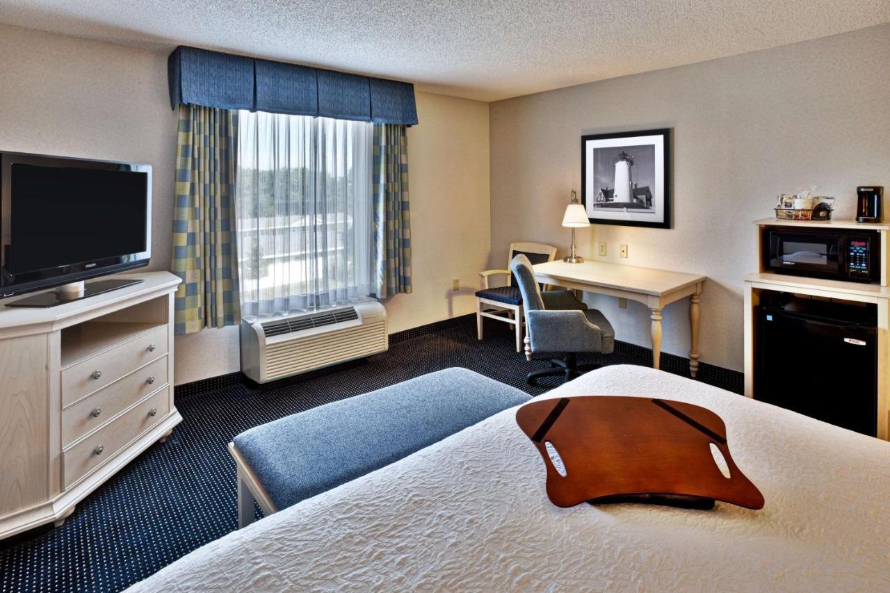 Hampton Inn & Suites - Cape Cod / West Yarmouth Buitenkant foto