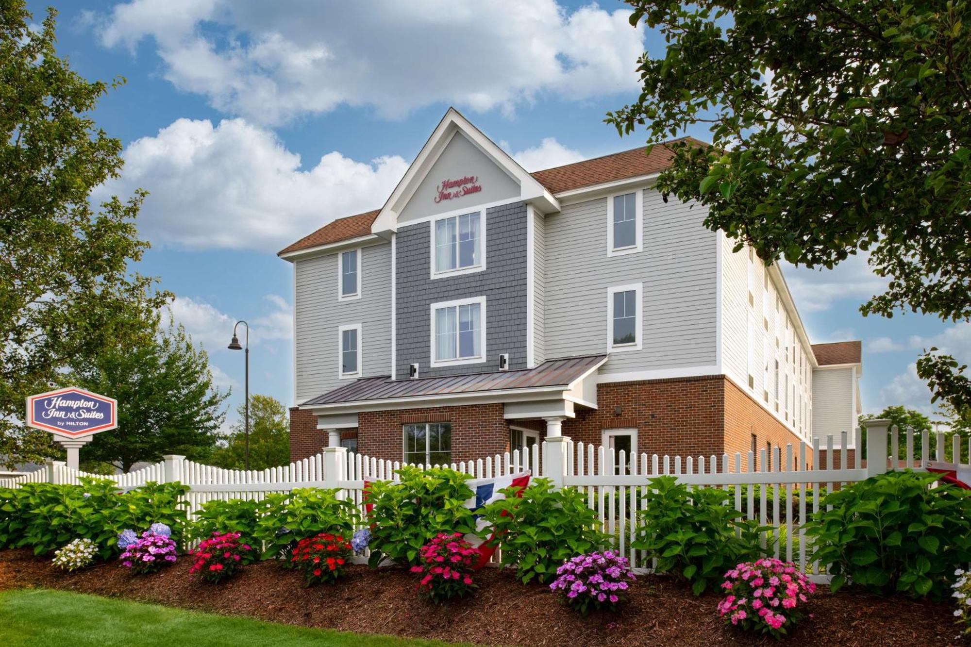 Hampton Inn & Suites - Cape Cod / West Yarmouth Buitenkant foto